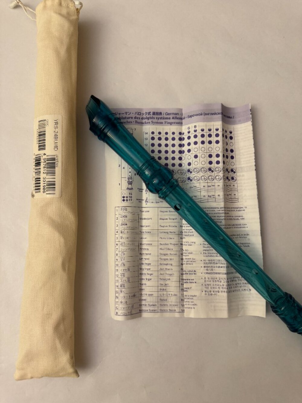 Yamaha YRS-24B Soprano Recorder Baroque Fingering Blue Teal w/ Bag & Chart